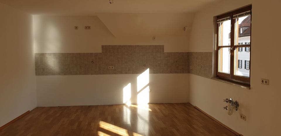 Maisonettenwohnung Ingolstadt - 4 Zimmer, 150 m&sup2;, 1.800&euro; | Angebot:24572770