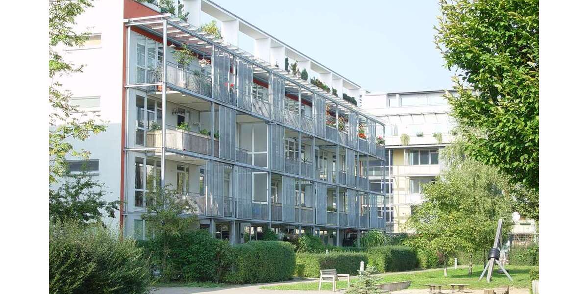 Etagenwohnung Berlin Hakenfelde - 2 Zimmer, 77 m&sup2;, 764&euro; | Angebot:26396208
