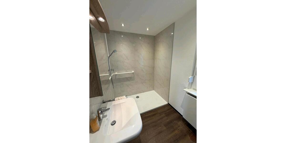 Einfamilienhaus Walldürn - 5 Zimmer, 100 m&sup2;, 1.100&euro; | Angebot:24741456