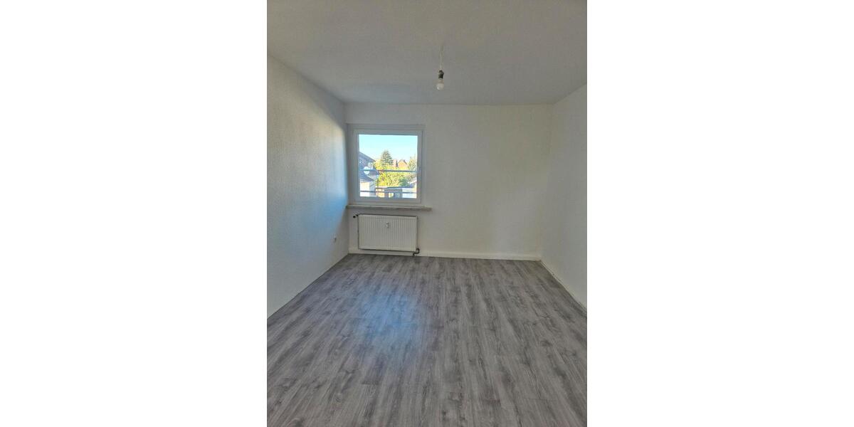 Etagenwohnung Schellerten - 3 Zimmer, 62 m&sup2;, 740&euro; | Angebot:26271728