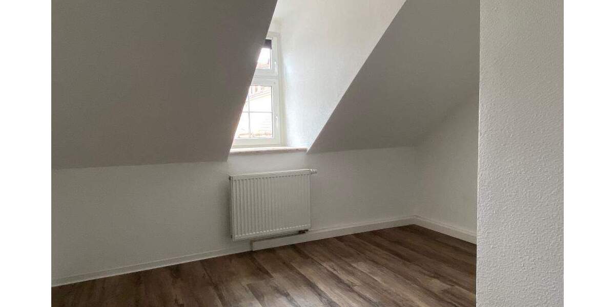 Etagenwohnung Borna - 3 Zimmer, 87 m&sup2;, 600&euro; | Angebot:25668836