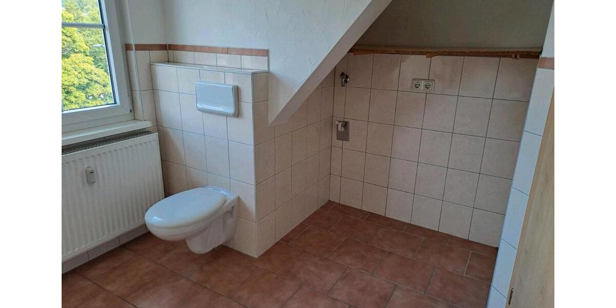 Dachgeschoßwohnung Bischofsheim in der Rhön - 1 Zimmer, 89 m&sup2;, 450&euro; | Angebot:24571673