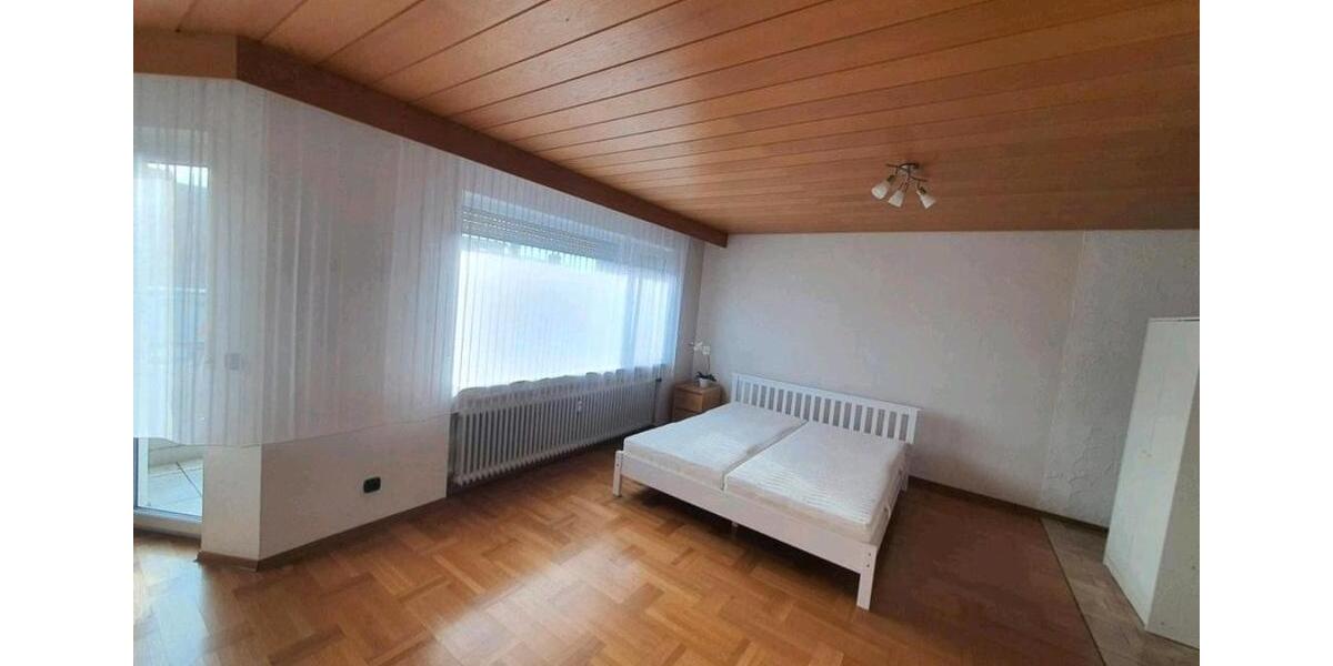 Wohnen auf Zeit Böblingen - 3 Zimmer, 90 m&sup2;, 490&euro; | Angebot:24681160