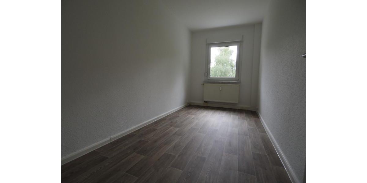 Erdgeschoßwohnung Altenburg - 3 Zimmer, 58 m&sup2;, 380&euro; | Angebot:24438850