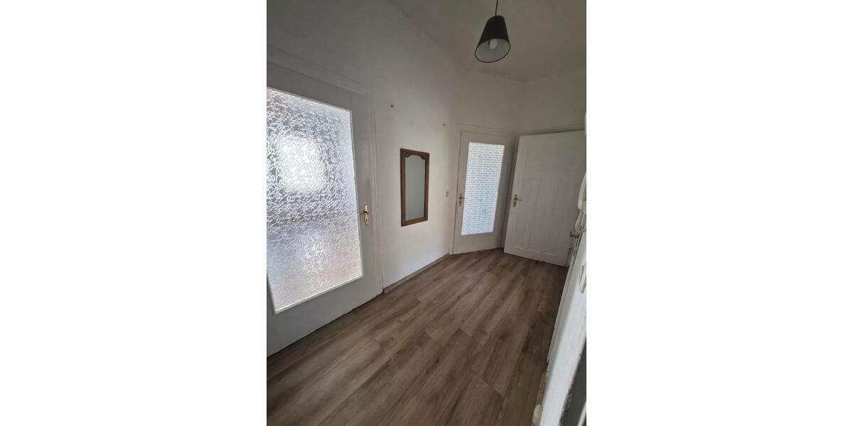Erdgeschoßwohnung Aue-Bad Schlema Bad Schlema - 3 Zimmer, 66 m&sup2;, 360&euro; | Angebot:26443794