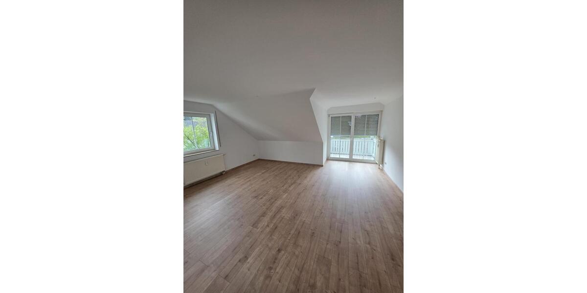 Dachgeschoßwohnung Rabenau - 2 Zimmer, 52 m&sup2;, 599&euro; | Angebot:26618996