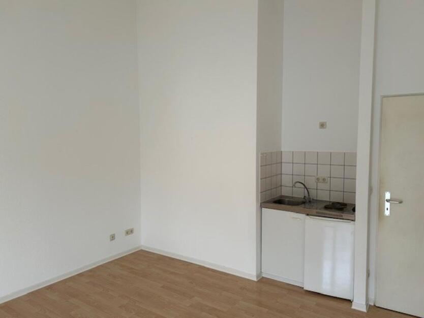 Vermiete helle 2-Zimmerwohnung in Pforzheim nähe Fachhochschule!