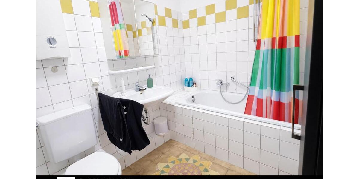 Dachgeschoßwohnung Bielefeld - 3.5 Zimmer, 75 m&sup2;, 660&euro; | Angebot:26005602