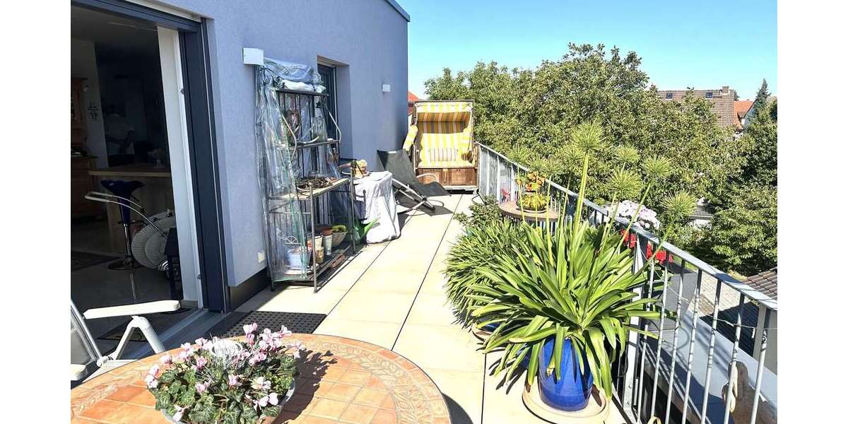 Wohnung zum Mieten in Hofheim 2.600 € 127.7 m² 4 zimmer