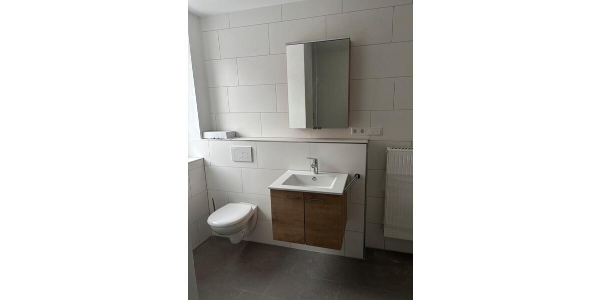 Erdgeschoßwohnung Burghaslach - 3 Zimmer, 100 m&sup2;, 12&euro; | Angebot:24465473