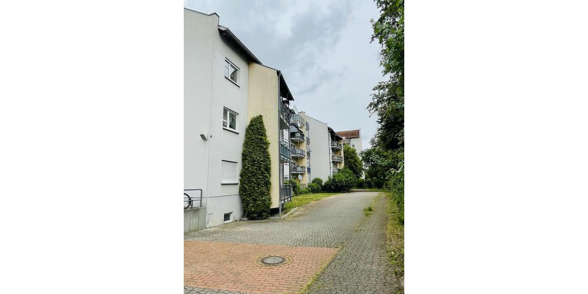 Erdgeschoßwohnung Bad Dürkheim - 2 Zimmer, 64 m&sup2;, 451&euro; | Angebot:25923908