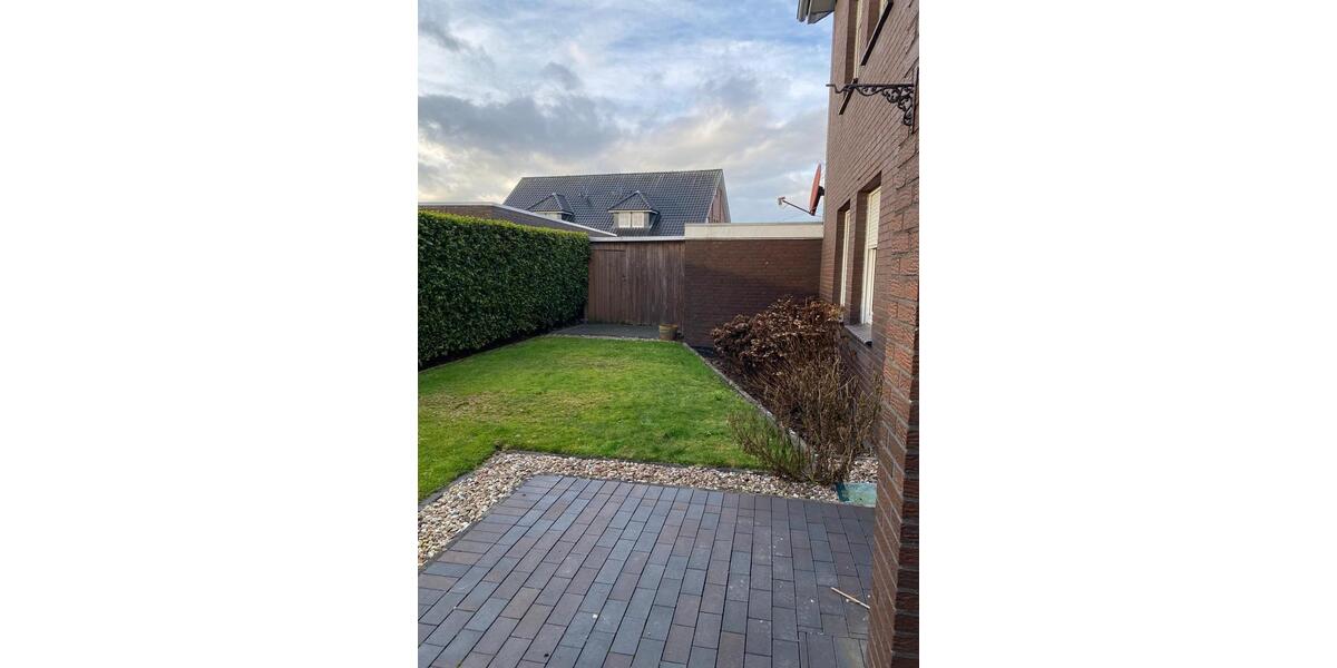 Erdgeschoßwohnung Cloppenburg - 3 Zimmer, 101 m&sup2;, 880&euro; | Angebot:24712001