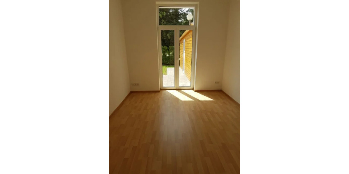 Erdgeschoßwohnung Fürstenwalde (Spree) - 4 Zimmer, 103 m&sup2;, 1.250&euro; | Angebot:25103121