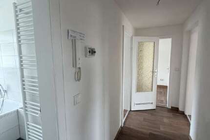 Wohnung Oschatz - 3 Zimmer, 59 m&sup2;, 354&euro; | Angebot:27021704