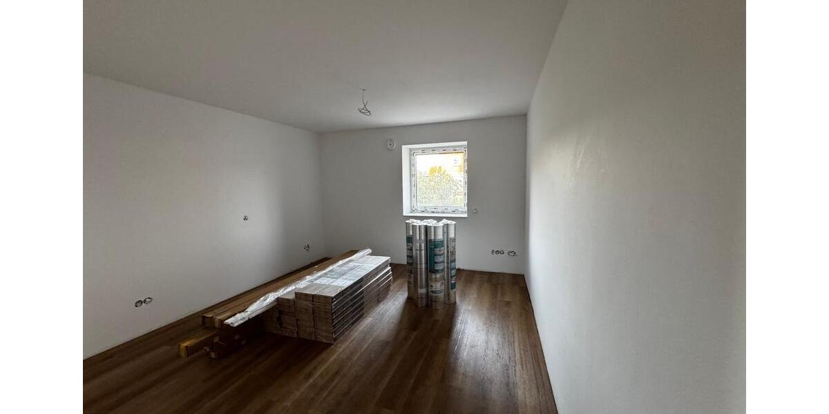 Terrassenwohnung Hemmoor - 3 Zimmer, 75 m&sup2;, 865&euro; | Angebot:24371892