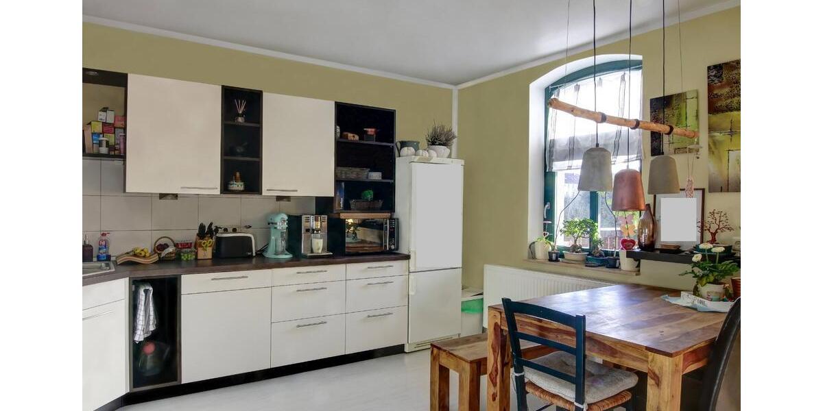 ***RESERVIERT*** 96m² | 4-Raum Wohnung | Mietwohnung | EBK Küche | Kamin | Balkon | Parken | Keller 4 zimmer