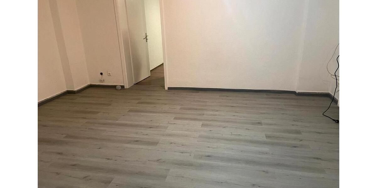 Etagenwohnung Schöffengrund - 2 Zimmer, 60 m&sup2;, 650&euro; | Angebot:26004083