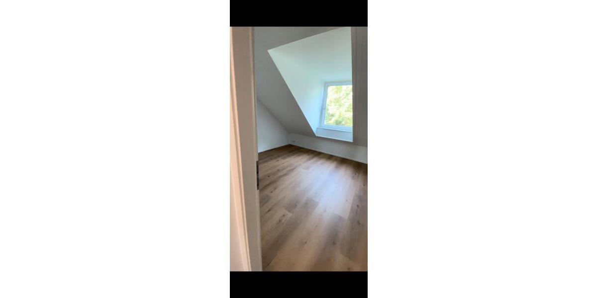 Reihenhaus Kerpen Balkhausen - 5 Zimmer, 145 m&sup2;, 2.350&euro; | Angebot:25449520