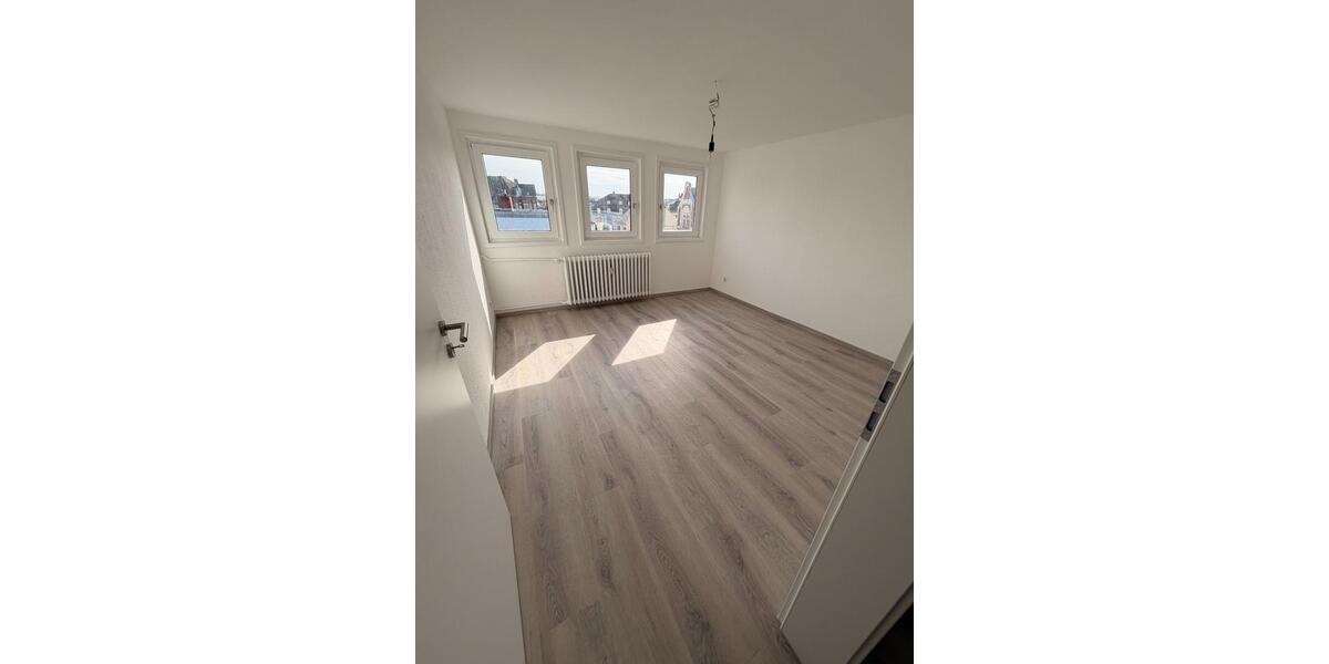 Dachgeschoßwohnung Limburg an der Lahn - 2 Zimmer, 56 m&sup2;, 504&euro; | Angebot:25899536