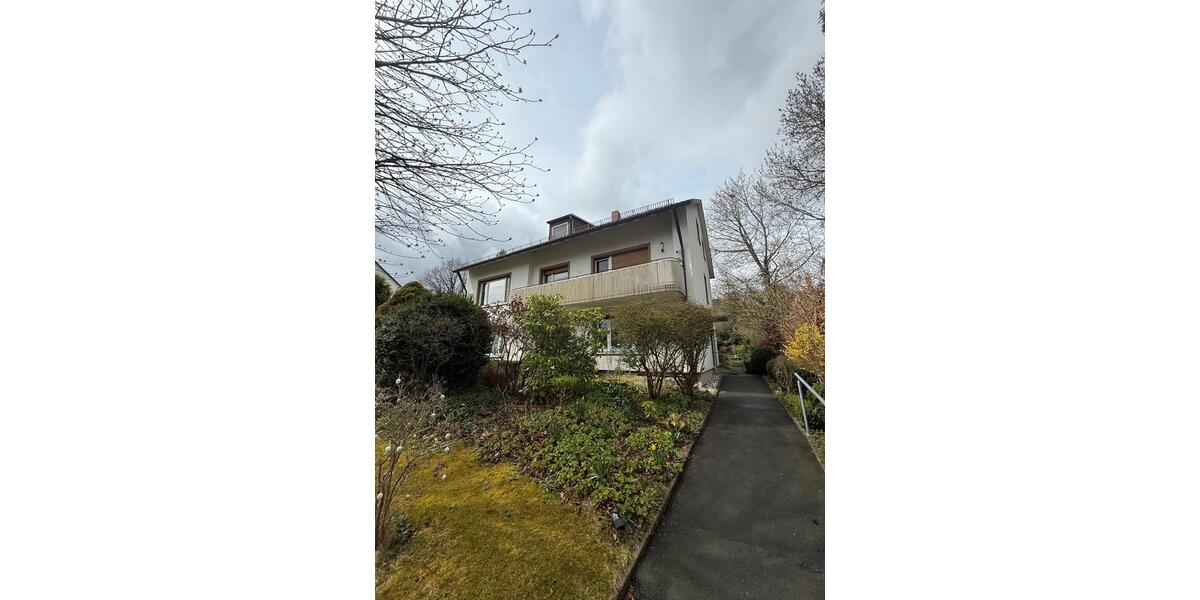 Dachgeschoßwohnung Hof Christiansreuth - 790&euro; | Angebot:26098947