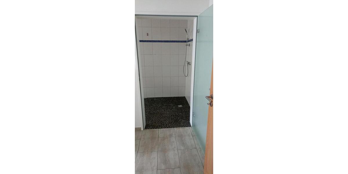 Erdgeschoßwohnung Wolgast - 4 Zimmer, 100 m&sup2;, 1.050&euro; | Angebot:26024906