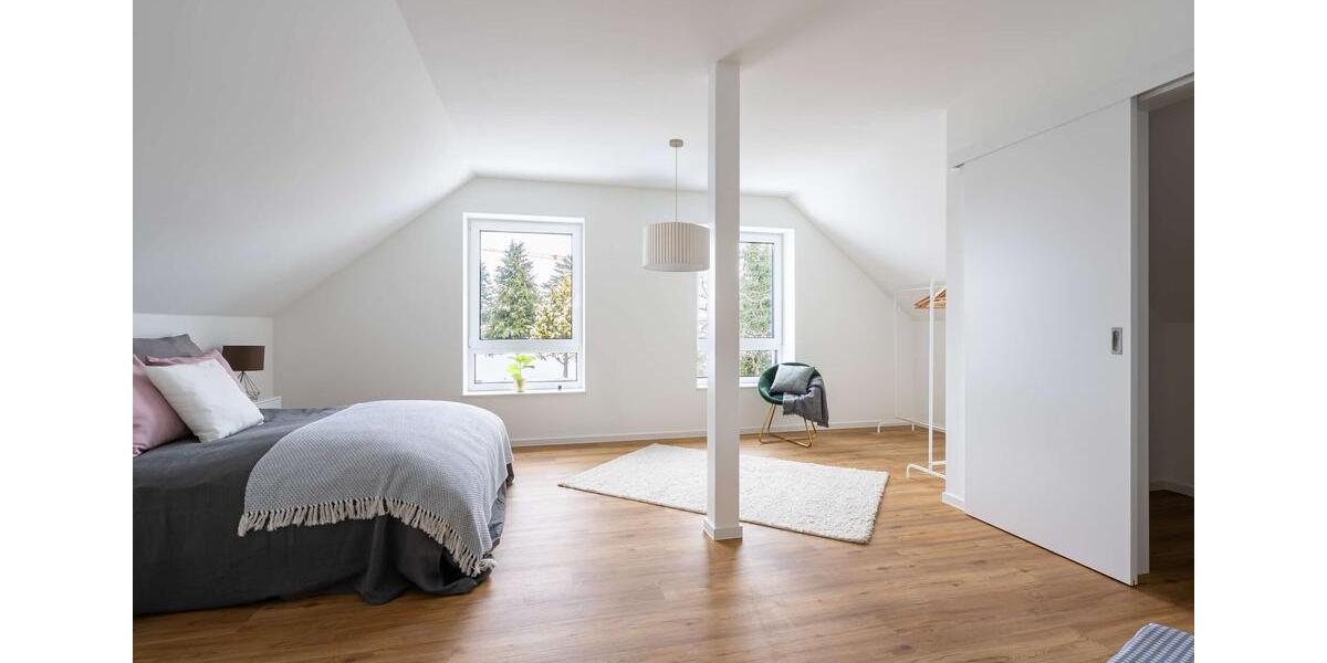 Einfamilienhaus Rastede - 3 Zimmer, 136 m&sup2;, 1.495&euro; | Angebot:26564252