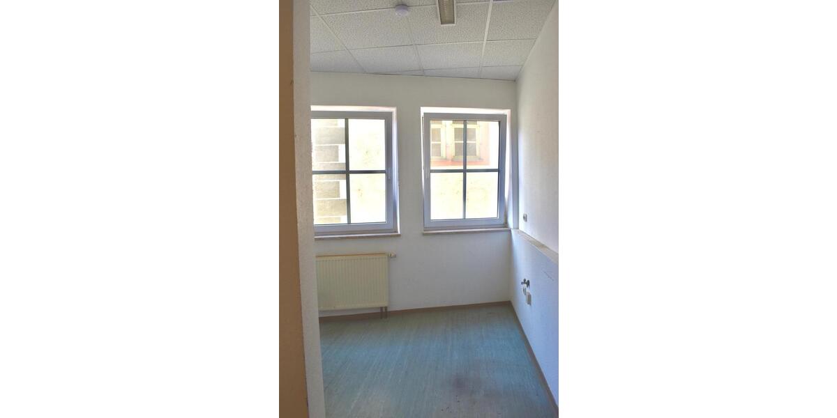 Gewerbeobjekt Schmalkalden - 990&euro; | Angebot:24860814