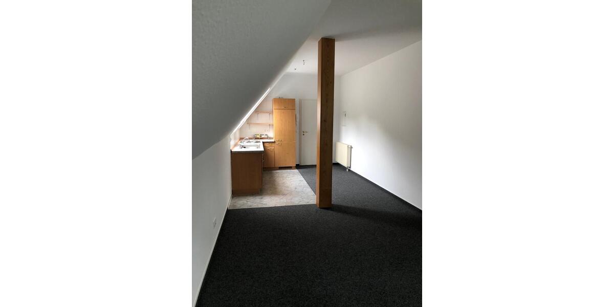 Dachgeschoßwohnung Schmallenberg - 2.5 Zimmer, 54 m&sup2;, 310&euro; | Angebot:25806777