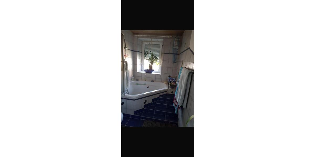 Einfamilienhaus Albstadt - 3 Zimmer, 100 m&sup2;, 750&euro; | Angebot:26019659