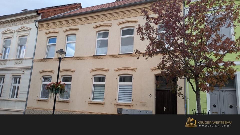 Erdgeschoßwohnung Burg - 3 Zimmer, 72 m&sup2;, 468&euro; | Angebot:26040045