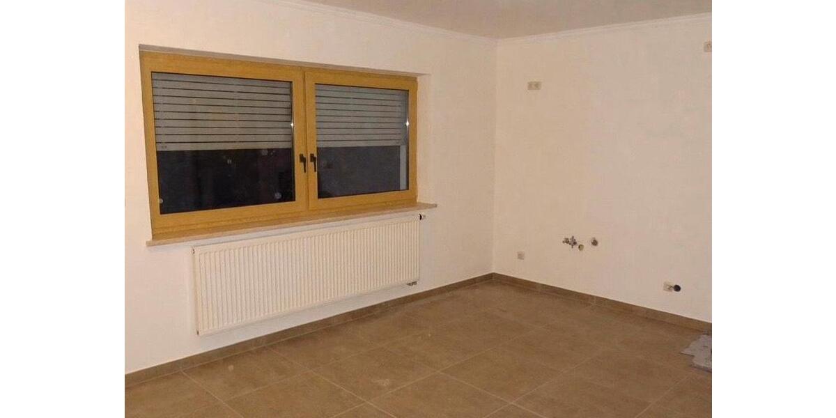 Etagenwohnung Schöfweg - 4 Zimmer, 130 m&sup2;, 800&euro; | Angebot:26367728