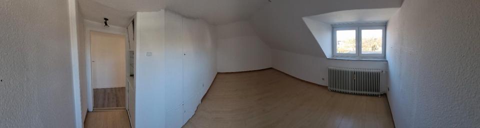 Dachgeschoßwohnung Oldenburg Bürgeresch - 4 Zimmer, 75 m&sup2;, 1.240&euro; | Angebot:26537985