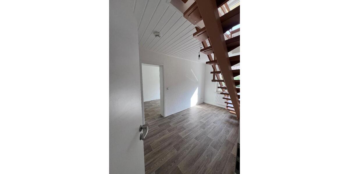 Maisonettenwohnung Wilkau-Haßlau Haßlau - 4 Zimmer, 86 m&sup2;, 599&euro; | Angebot:25991283