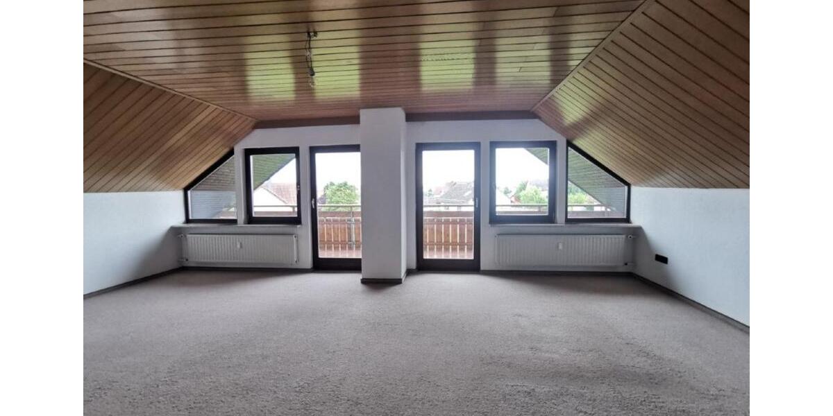 Dachgeschoßwohnung Bad Neustadt an der Saale - 4.5 Zimmer, 108 m&sup2;, 650&euro; | Angebot:24427449