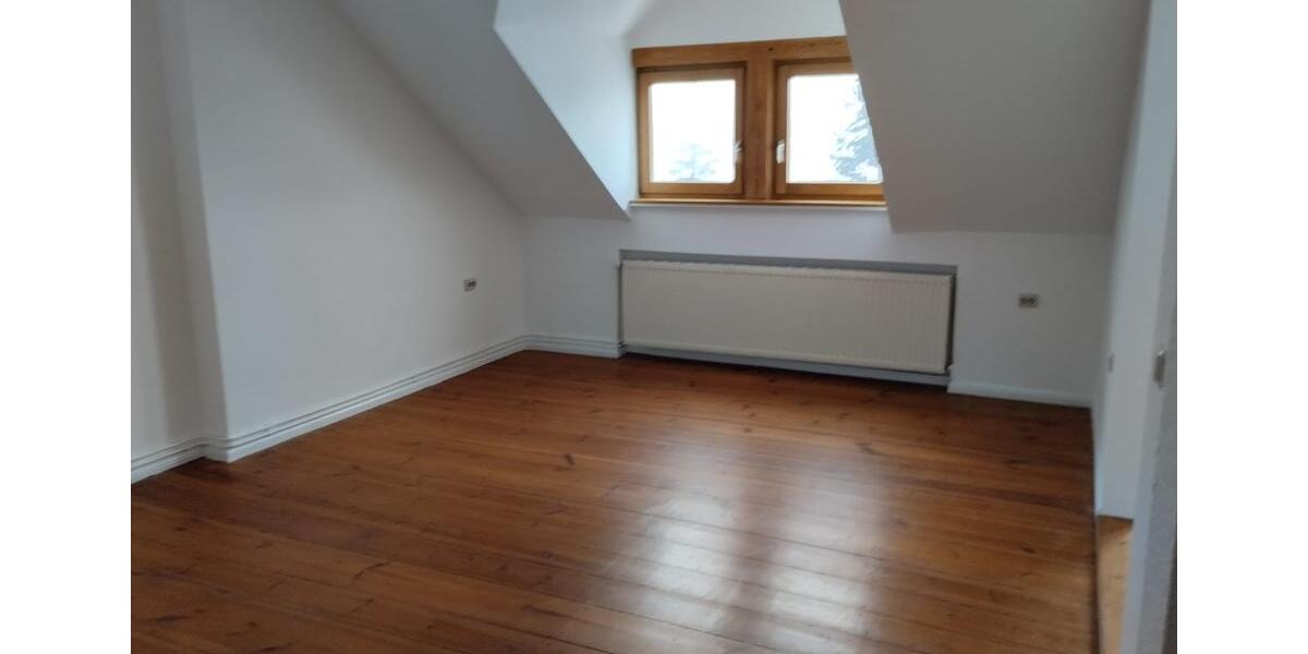 Etagenwohnung Baruth/Mark Mark - 4 Zimmer, 87 m&sup2;, 700&euro; | Angebot:26090739