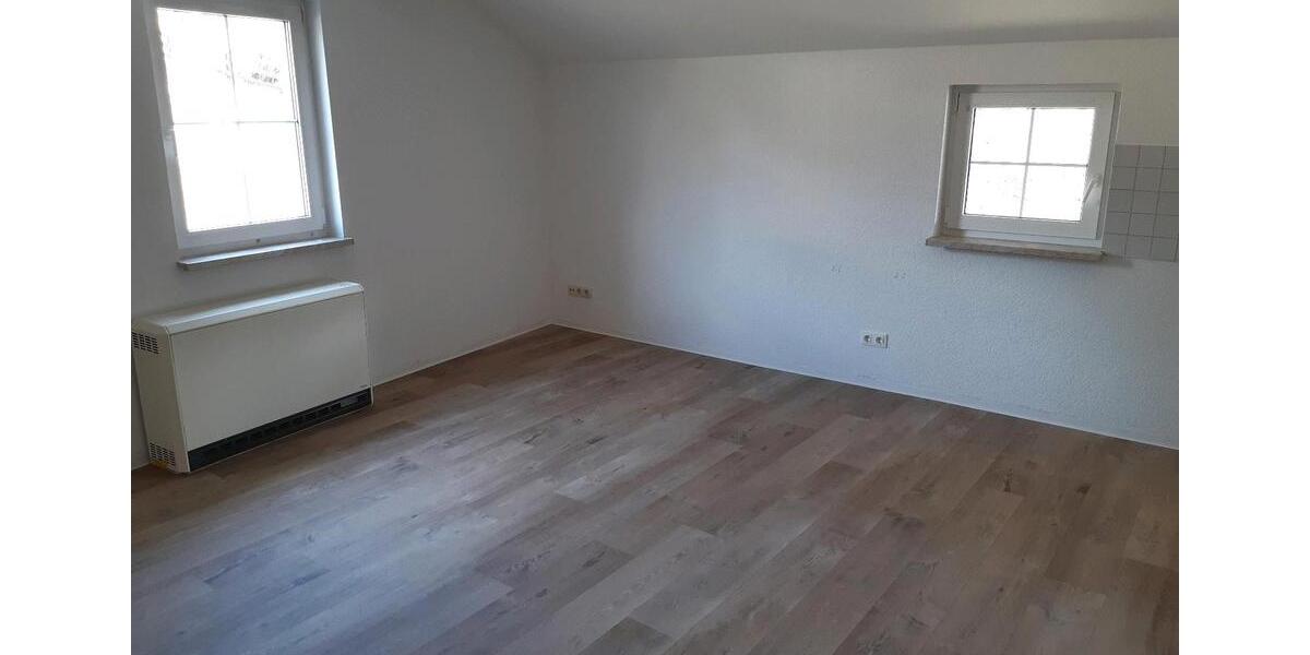 Etagenwohnung Eibenstock - 1 Zimmer, 40 m&sup2;, 220&euro; | Angebot:26125420