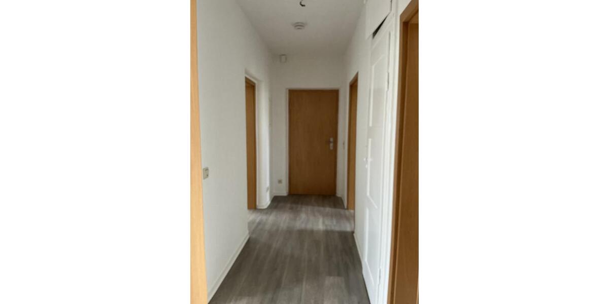 Etagenwohnung Aschersleben - 3 Zimmer, 68 m&sup2;, 365&euro; | Angebot:26425427