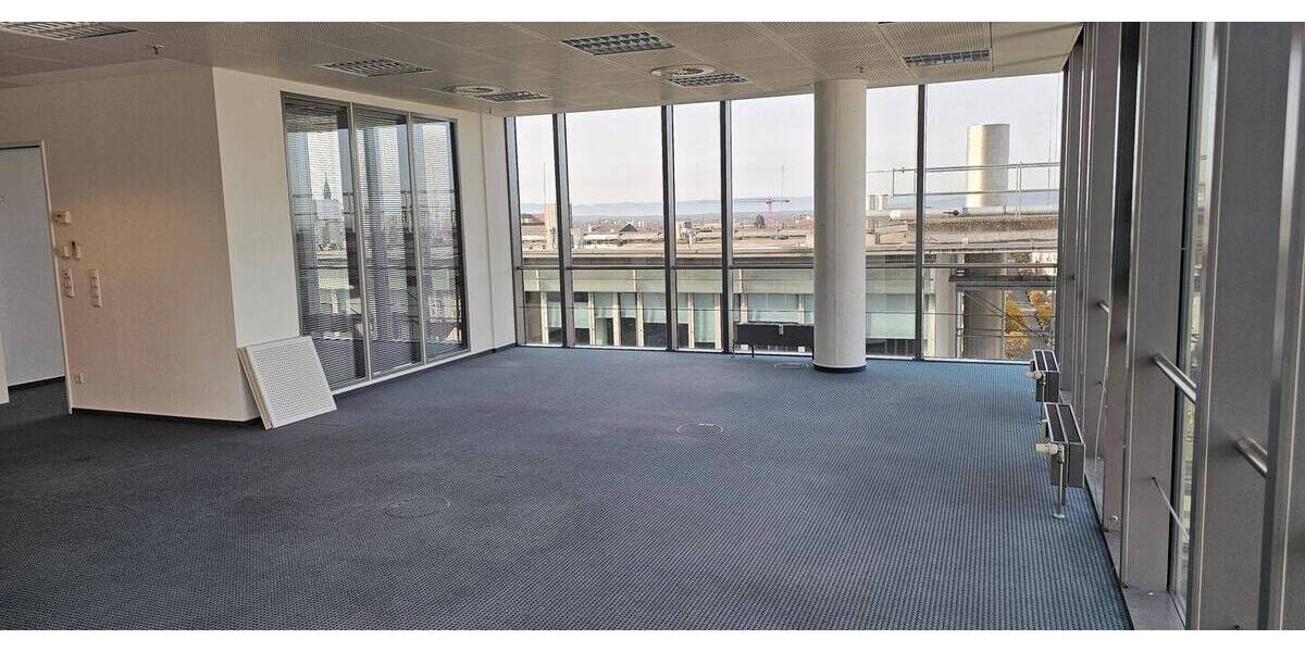 Gewerbeobjekt Freiburg im Breisgau Altstadt - 1 Zimmer, 249 m&sup2;, 4.100&euro; | Angebot:25706366