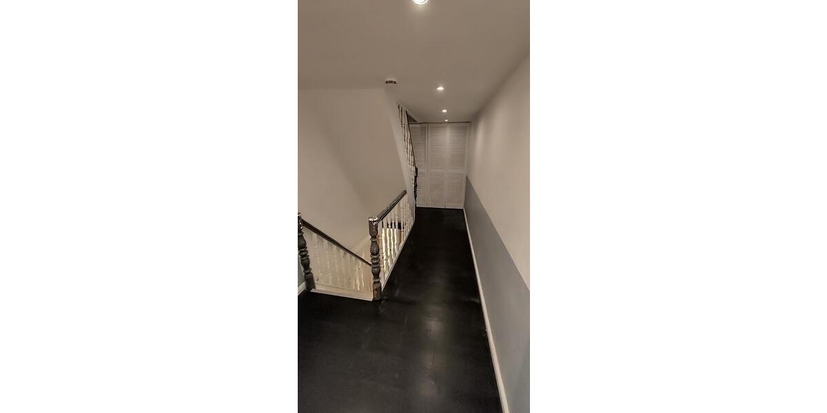 Etagenwohnung Bremen - 2 Zimmer, 67 m&sup2;, 850&euro; | Angebot:26231569