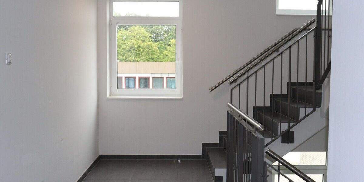 Gewerbeobjekt Kiel Wellsee - 9 Zimmer, 274 m&sup2;, 3.250&euro; | Angebot:23935779