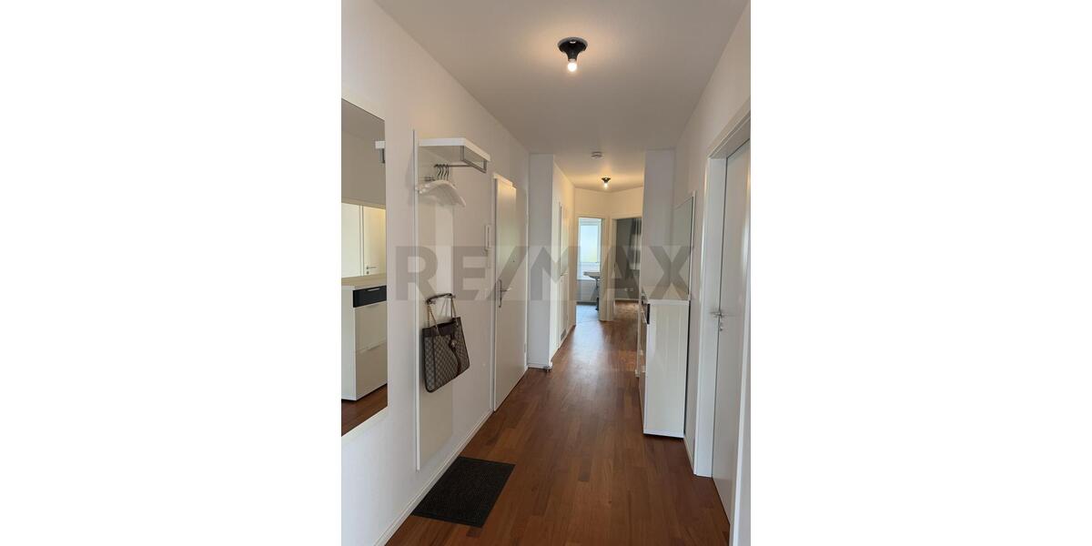 Etagenwohnung Göppingen - 3 Zimmer, 88 m&sup2;, 990&euro; | Angebot:26591795