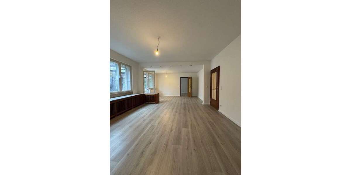 Etagenwohnung Dortmund Körne - 5 Zimmer, 140 m&sup2;, 1.095&euro; | Angebot:27055765