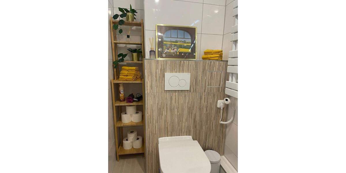 Etagenwohnung Hamburg Rahlstedt - 5 Zimmer, 120 m&sup2;, 3.990&euro; | Angebot:25176968