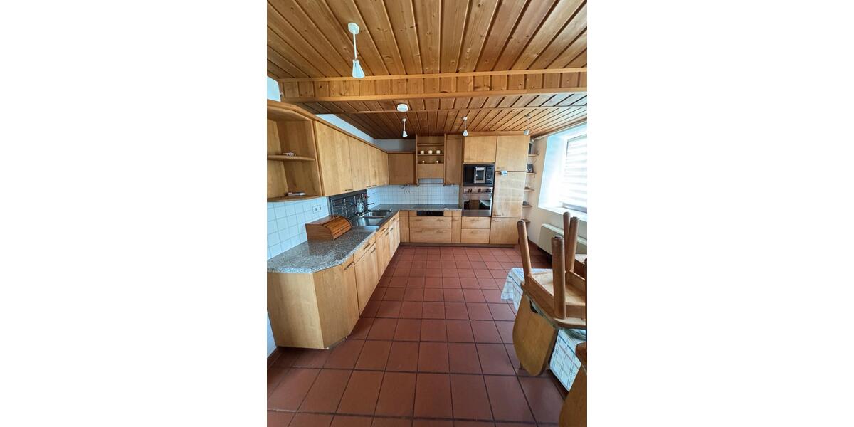 Einfamilienhaus Rottenburg am Neckar - 4 Zimmer, 100 m&sup2;, 1.000&euro; | Angebot:26581930