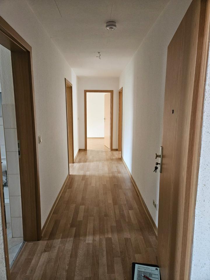 2-RaumWohnung mit Einbauküche und Balkon