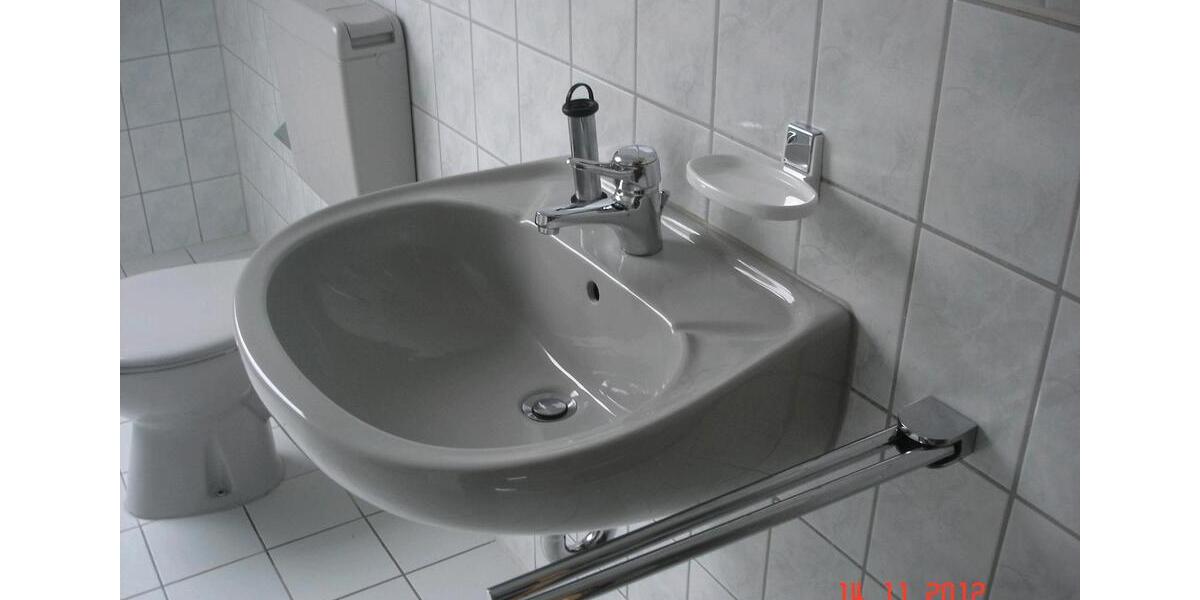 Dachgeschoßwohnung Steinwenden - 3 Zimmer, 90 m&sup2;, 700&euro; | Angebot:24711466