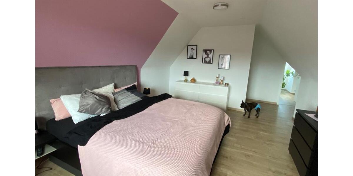 Dachgeschoßwohnung Burg (Dithmarschen) - 3 Zimmer, 102 m&sup2;, 816&euro; | Angebot:25591515