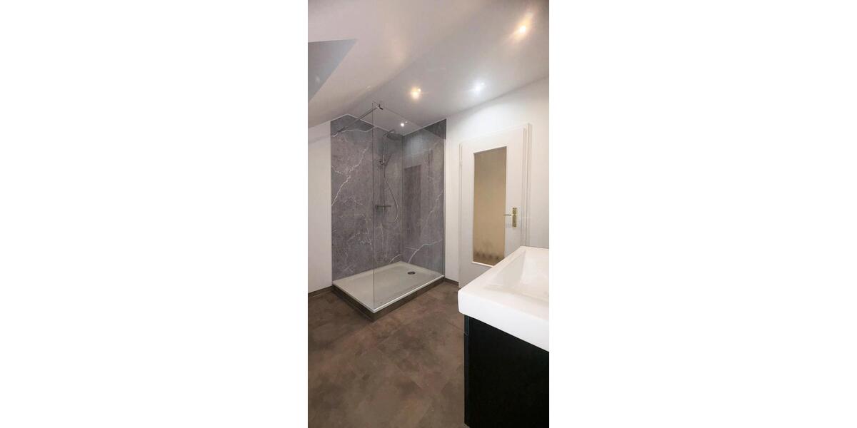 Etagenwohnung Salzwedel - 4 Zimmer, 120 m&sup2;, 610&euro; | Angebot:26382356
