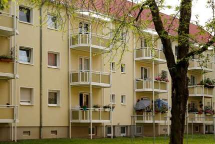 Wohnung Weißenfels - 3 Zimmer, 51 m&sup2;, 331&euro; | Angebot:25257031