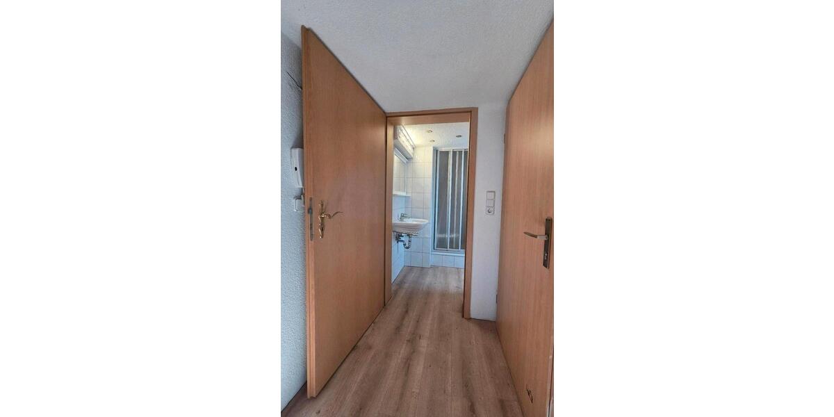 Dachgeschoßwohnung Nalbach - 2 Zimmer, 50 m&sup2;, 500&euro; | Angebot:24946692